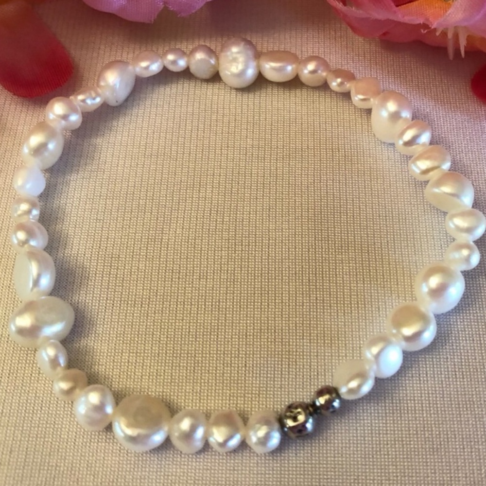 Silpada Freshwater Pearl Stretch Single Bracelet - Picture 3 of 10